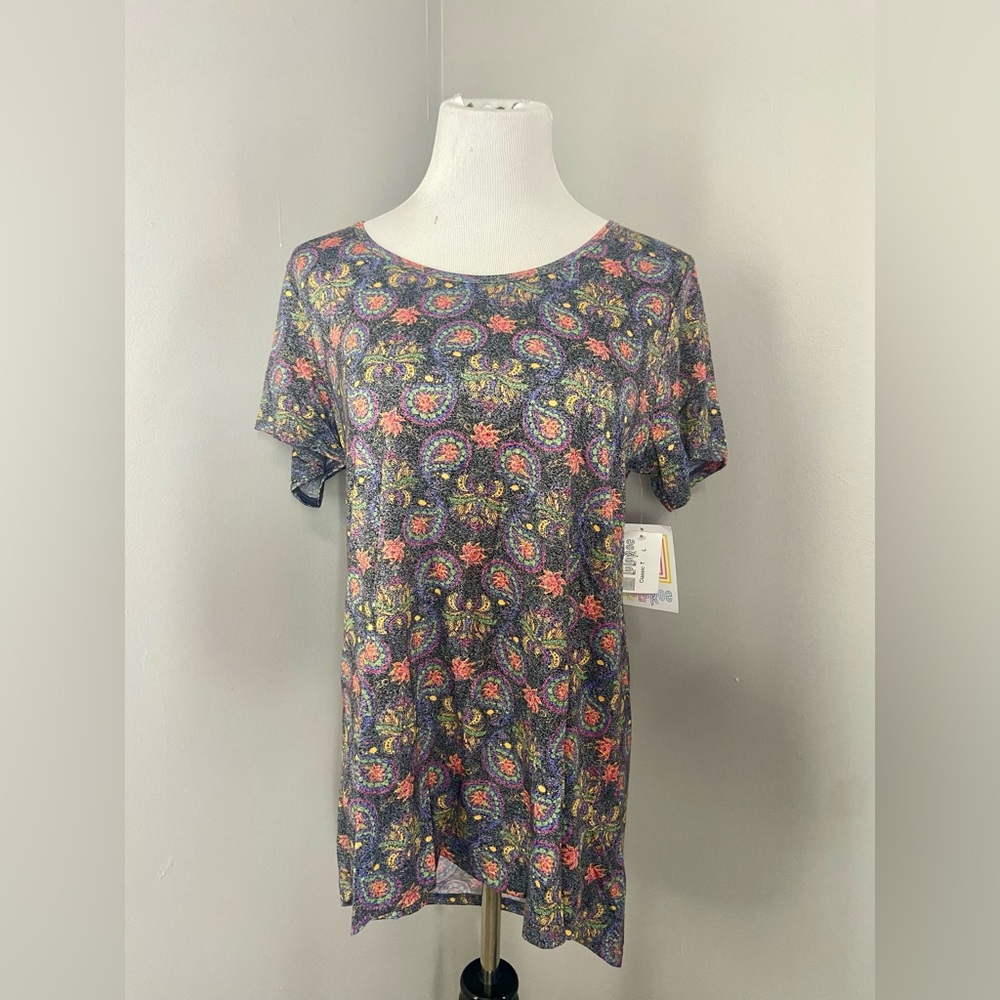 LuLaRoe Classic T Shirt Gray with Multicolor Paisley Short Sleeve